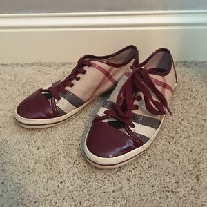 Burberry Women's Plaid Tennis Shoe US 8